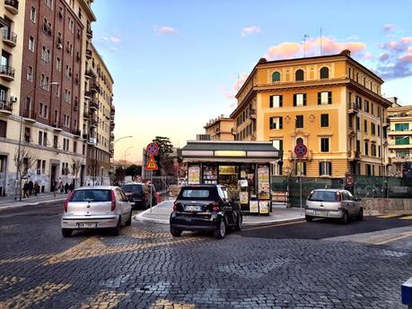 Largo Vercelli. Grazie al nuovo parcheggio sotterraneo finalmente si respira con una sistemazione urbana quasi europea