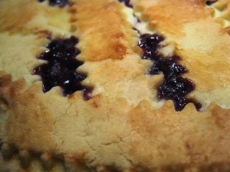 Crostata con composta di prugne ramassin e...