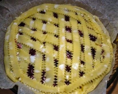 Crostata con composta di prugne ramassin e...