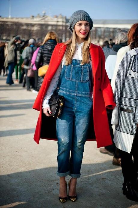 salopette in denim outfit salopette in denim come abbinare la salopette in denim salopette in jeans how to wear denim overall denim overall street style mariafelicia magno fashion blogger italiane colorblock by felym mariafelicia magno fashion blogger color-block by felym fashion bloggers italy italian fashion bloggers blog di moda italiani blogger italiane di moda