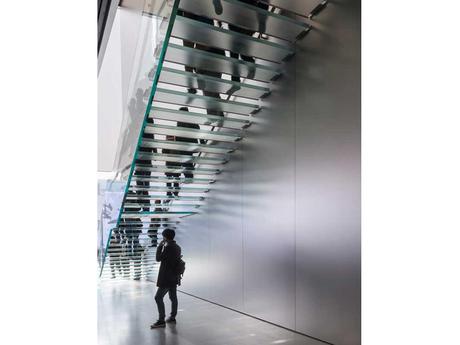 Il nuovo Apple Store in Cina ha un piano sospeso