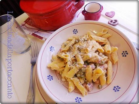 Garganelli mignon ai piselli e pancetta tesa al ginepro / Garganelli mignon peas and bacon with juniper