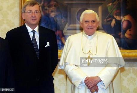 Juncker: “sono un democristiano, un cattolico...devo mentire...per l'Euro”