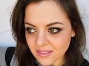 Make-up look Purple Sleek