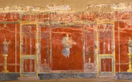 Finalmente visibili gli affreschi di Moregine