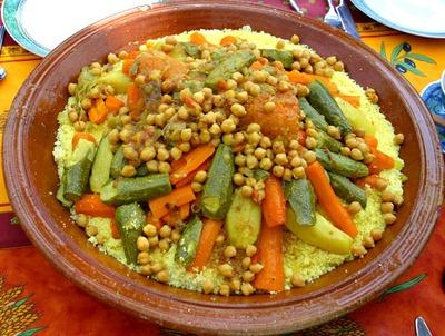 Un viaggio alla scoperta dei sapori, dei profumi e delle dolcezze della cucina araba: 11 ricette davvero imperdibili.