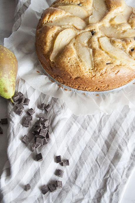 Torta di pere con gocce di cioccolato