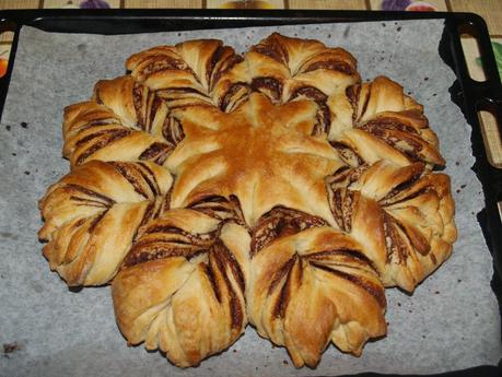 Fiore di brioche alla nutella