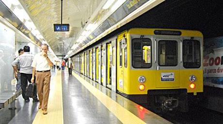Metro Napoli: presto si potrà telefonare anche sottoterra