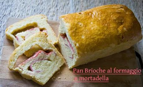 panbrioche al formaggio e mortadella con la macchina del pane