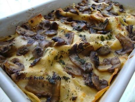 Lasagne ai funghi e prosciutto cotto