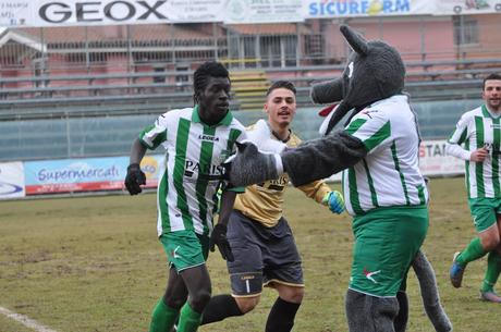 CINQUE GOL AL VASTO MARINA