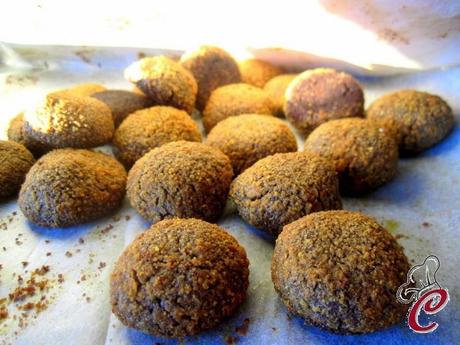 Biscotti fondenti al mandarino con bacche e nocciole: piccoli dettagli di decisa, golosa e intensa quotidianità