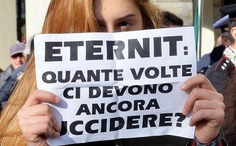 Eternit: la prescrizione cancella tutto, pure i risarcimenti. Restano dolore e rabbia!