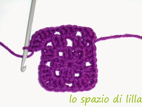 Facciamo insieme...la granny all'uncinetto per la copertina da neonato / Let's make together...the easy crochet granny for baby blanket