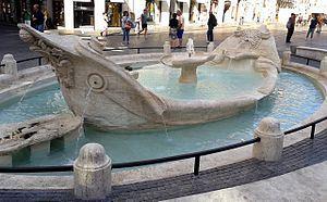 Fontana_della_Barcaccia_restaurata,_lato_Scalinata_Trinità_dei_Monti