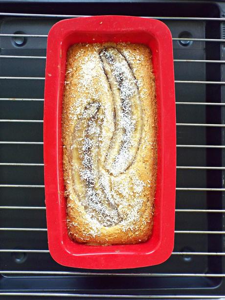 Unconventional Banana Bread al cocco