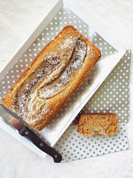 Unconventional Banana Bread al cocco