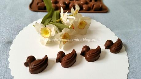 Cioccolatini con Silikomart, ovetti, paperelle e coniglietti
