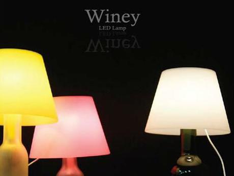 Winey Lamp: lampada a LED universale per bottiglie