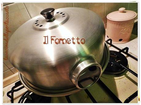 Torta al cioccolato, senza lattosio e cotta nel fornetto sul fornello / Chocolate cake, lactose and cooked in the oven on the stove