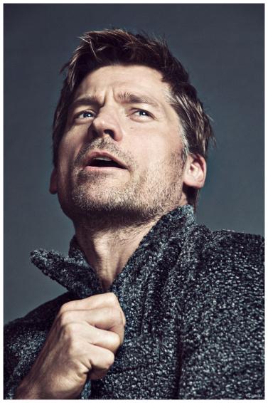  Nikolaj Coster Waldau Wears Fashions firmato per GQ España febbraio 2015 Spara Copertina