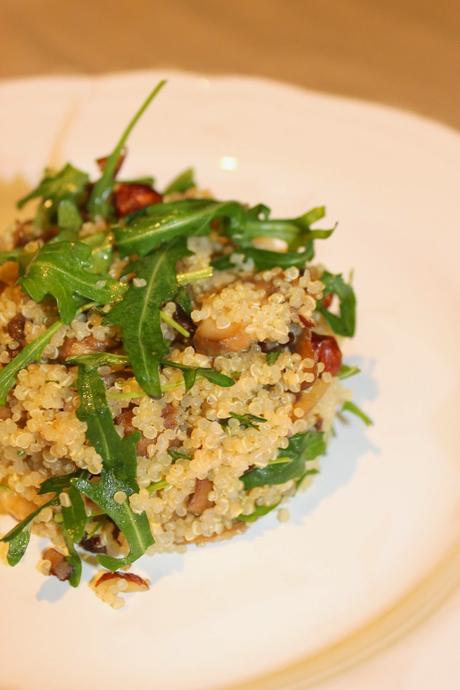 Quinoa(e le sue proprietà)con Patate Porcini, Nocciole e Rucola