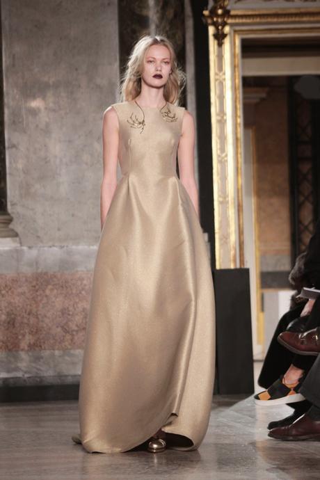 Milano Moda Donna: Luisa Beccaria A/I 2015-16