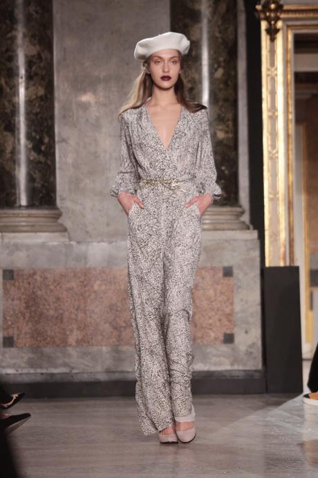 Milano Moda Donna: Luisa Beccaria A/I 2015-16