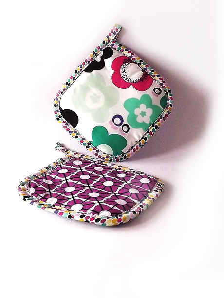 In cucina con creatività: set tovagliette americane e presine in
patchwork In cucina con creatività: set tovagliette americane e presine in
patchwork