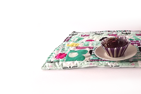 In cucina con creatività: set tovagliette americane e presine in
patchwork In cucina con creatività: set tovagliette americane e presine in
patchwork