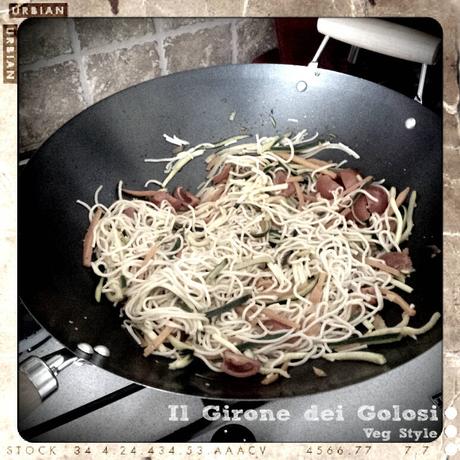 Noodle Cinesi saltati nel Wok