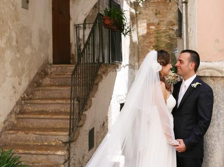 http://www.ilblogdisposamioggi.com/2015/03/matrimonio-stile-grecia.html