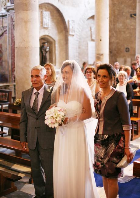 http://www.ilblogdisposamioggi.com/2015/03/matrimonio-stile-grecia.html