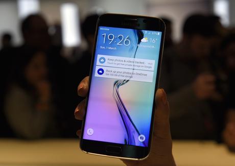 Ecco il nuovo Samsung Galaxy S6, specifiche e foto