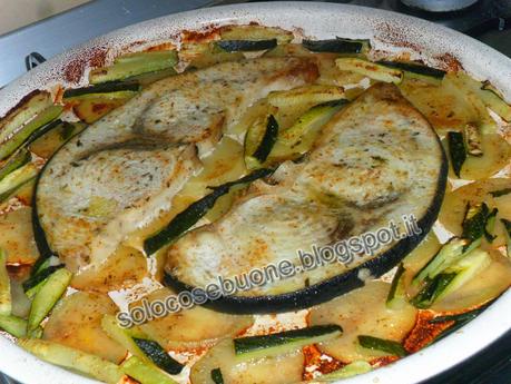 Pesce spada al forno  con patate e zucchine