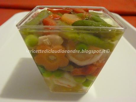 Aspic con verdure, mazzancolle e tonno