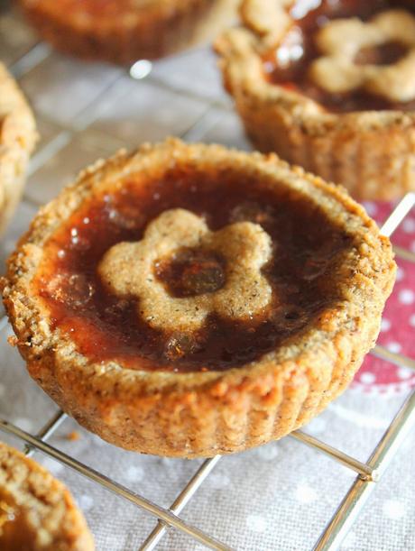 Crostatine con Frolla Vegana di Farina Integrale e Grano Saraceno