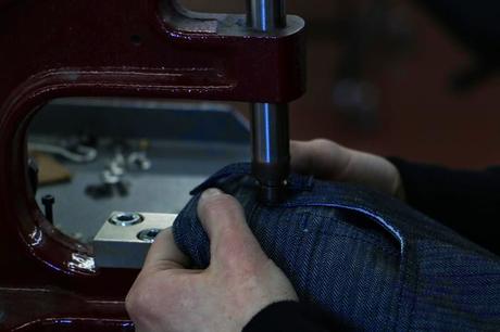 Inside the Factory : IMjiT35020 Manufactus _ Tailor denim - 2/2