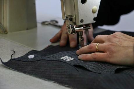 Inside the Factory : IMjiT35020 Manufactus _ Tailor denim - 2/2