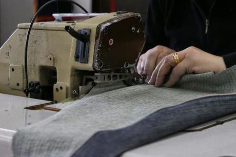 Inside the Factory : IMjiT35020 Manufactus _ Tailor denim - 2/2