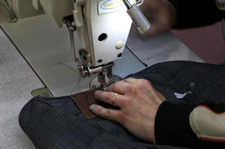 Inside the Factory : IMjiT35020 Manufactus _ Tailor denim - 2/2