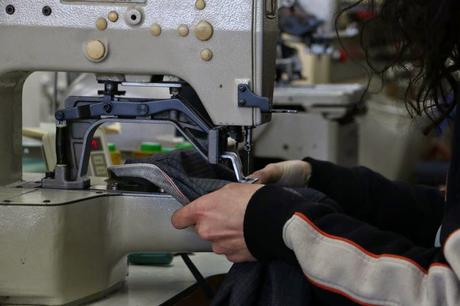 Inside the Factory : IMjiT35020 Manufactus _ Tailor denim - 2/2