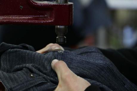 Inside the Factory : IMjiT35020 Manufactus _ Tailor denim - 2/2