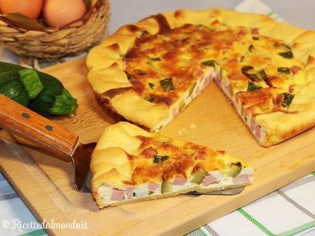 Quiche di zucchine, prosciutto e formaggio