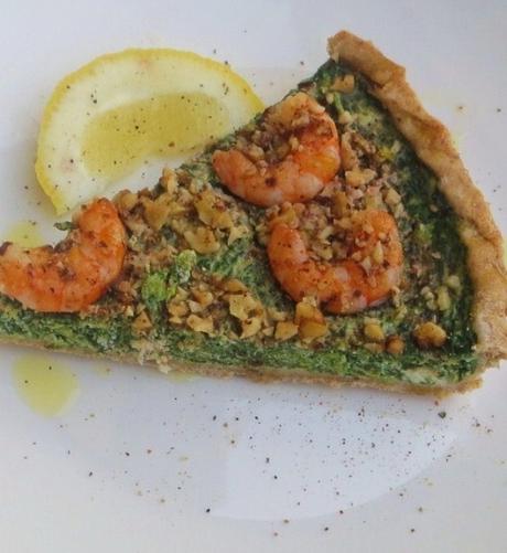 Crostata rustica alle erbe e campo di mare