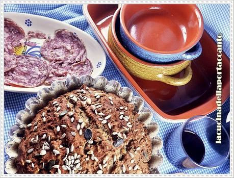 Pane alle castagne e semi misti, senza lievito / Bread with chestnuts and mixed seeds, unleavened