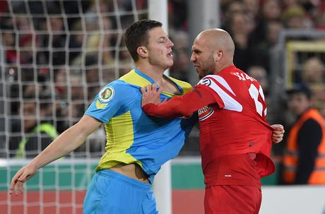 Friburgo-Werder Brema probabili formazioni e diretta tv