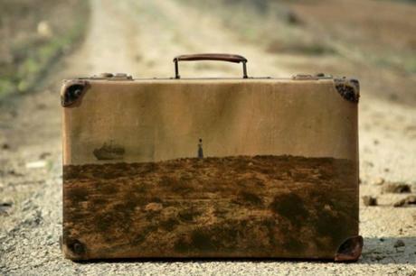 memory-suitcase-01-638x425