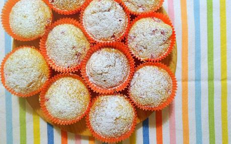 MUFFIN AL RIBES E PROFUMO DI ARANCIA